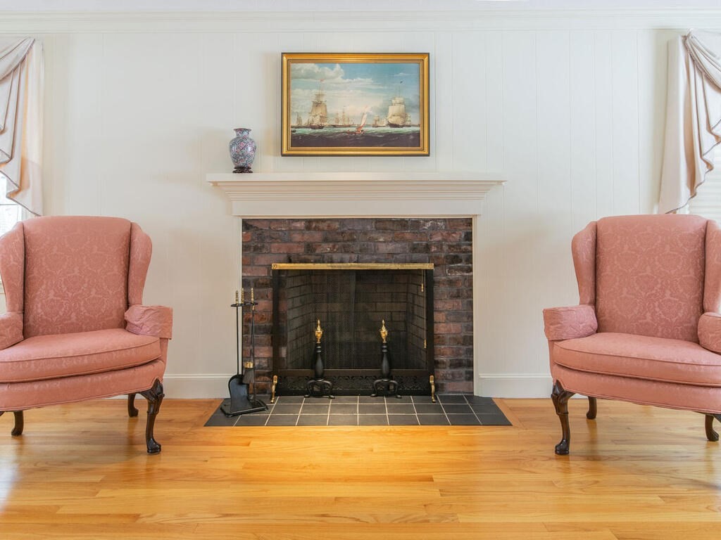302 Blueberry Hill Road Longmeadow, MA 01106 - Photo 8 of 41 Gallery Image 8