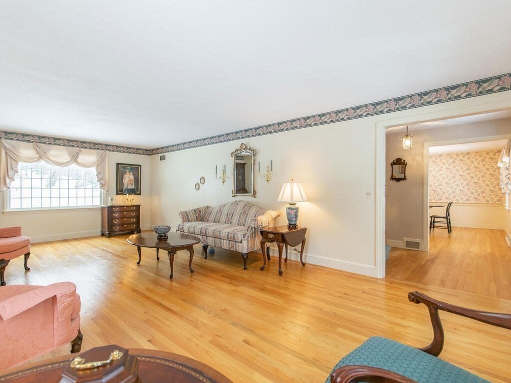 302 Blueberry Hill Road Longmeadow, MA 01106 - Photo 10 of 41 Gallery Image 10