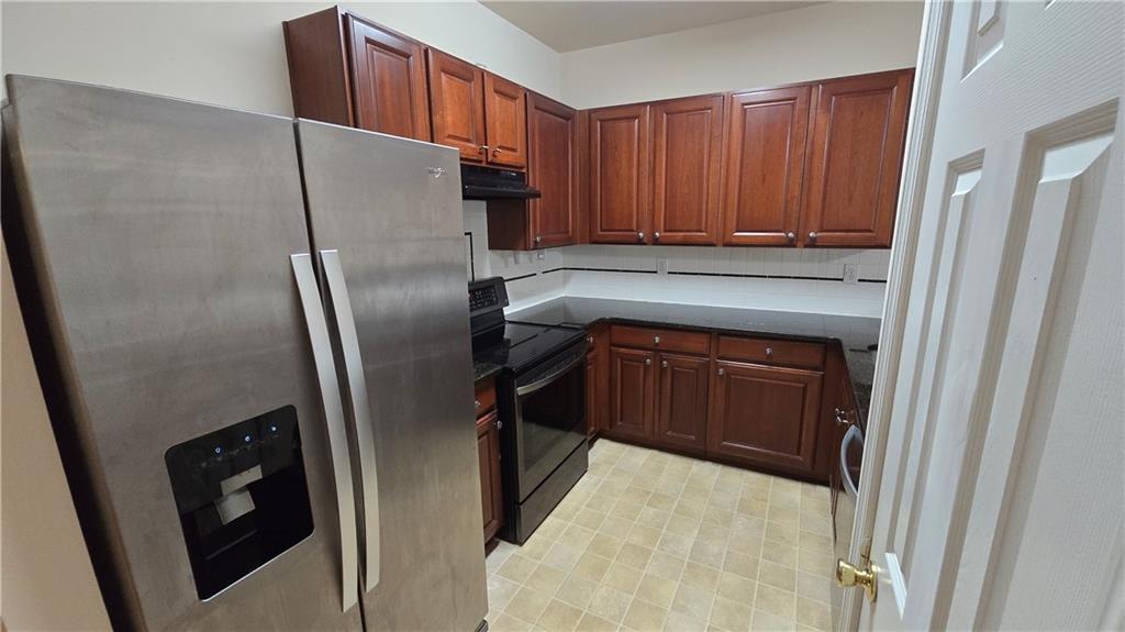 2109 Meadow Peak Road Duluth, GA 30097 - Photo 11 of 28