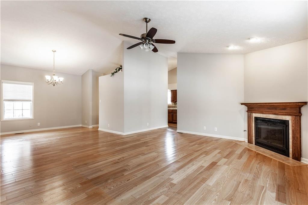 11012 Fairway Ridge Lane Fishers, IN 46037 - Photo 5 of 31 Gallery Image 5