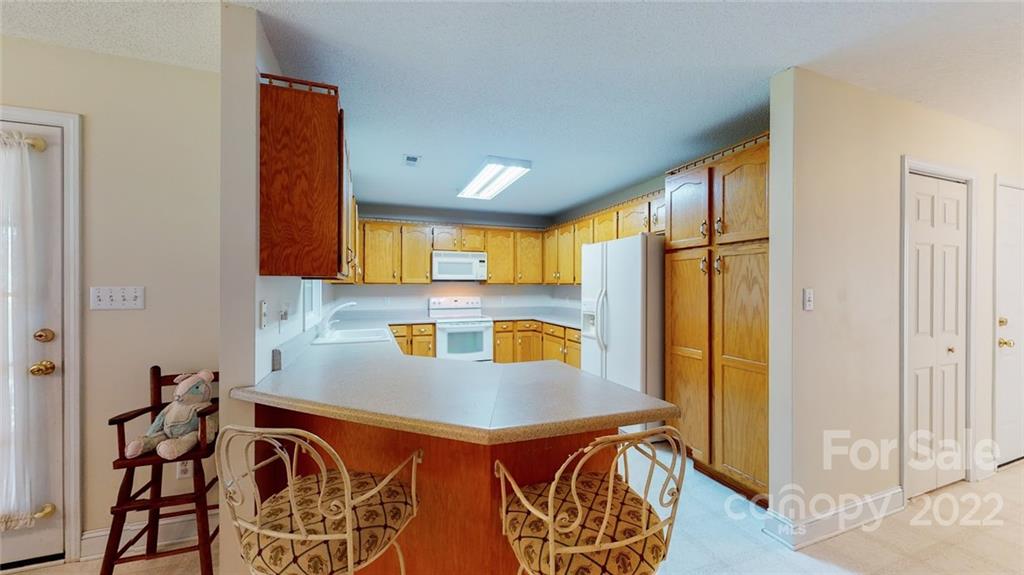 372 Maple Ridge Circle Salisbury, NC 28147 - Photo 15 of 48