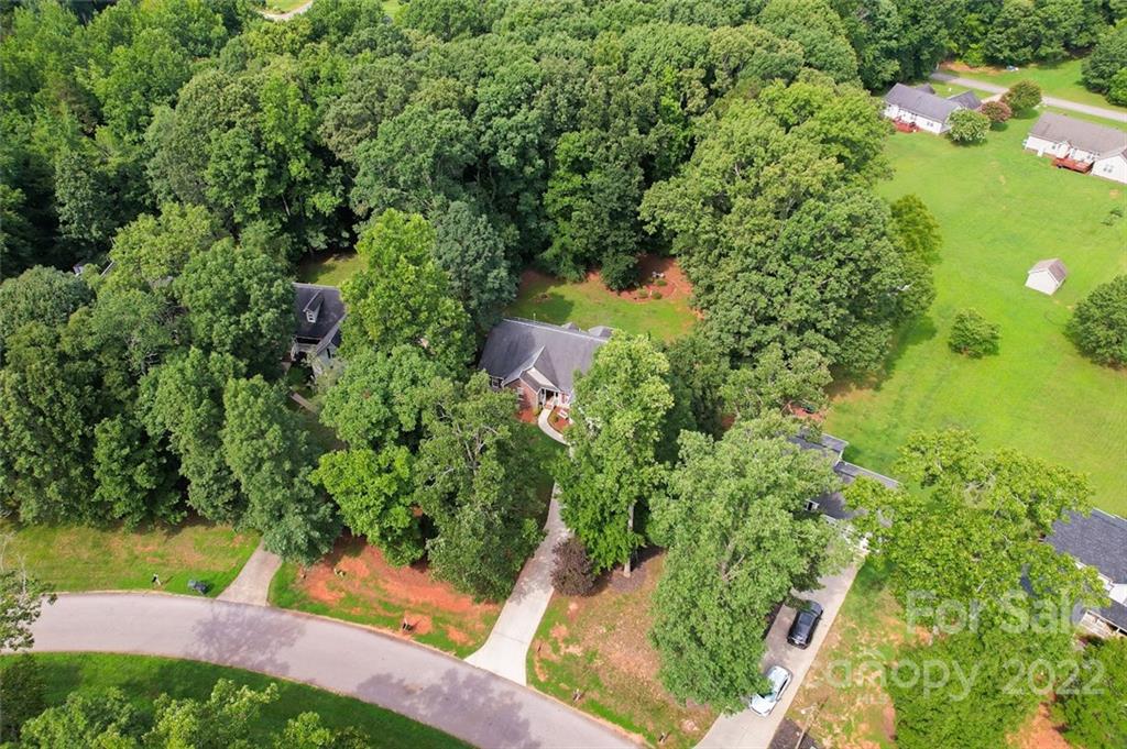 372 Maple Ridge Circle Salisbury, NC 28147 - Photo 4 of 48