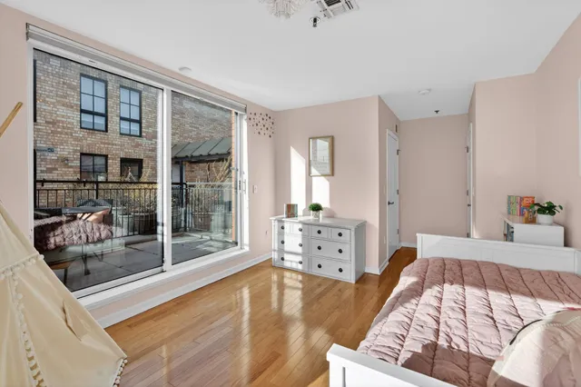 $1,125,000 | 659 1st Street, Unit 410, Hoboken, NJ 07030
