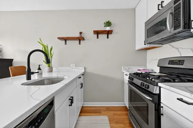 $1,125,000 | 659 1st Street, Unit 410, Hoboken, NJ 07030