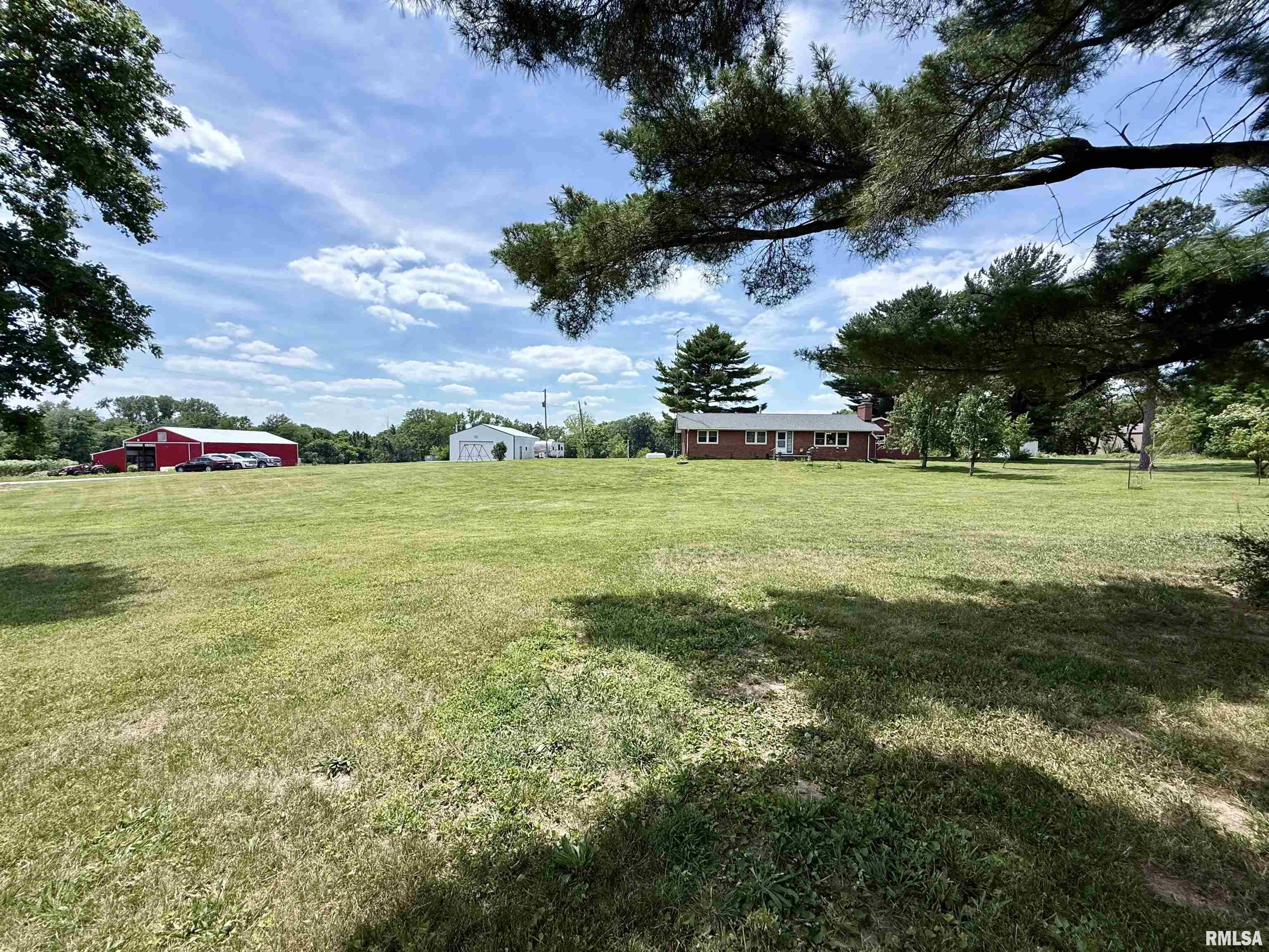1225 Stanton Airport Road Riverton, IL 62561 - Photo 2 of 55