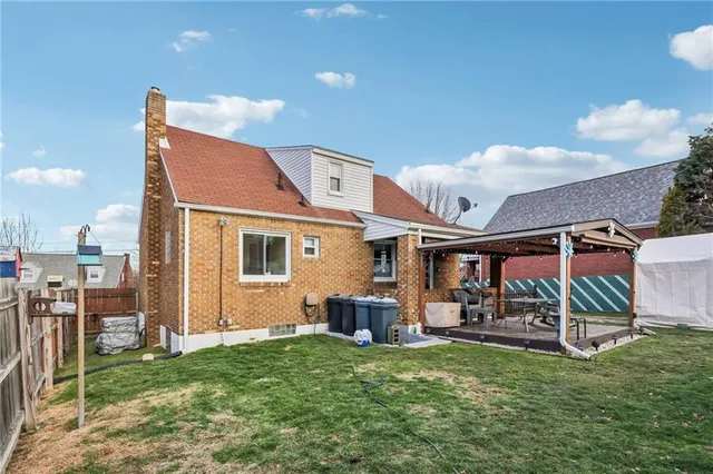 $260,000 | 422 Mifflin Street, West Mifflin, PA 15122