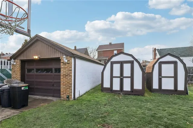 $260,000 | 422 Mifflin Street, West Mifflin, PA 15122