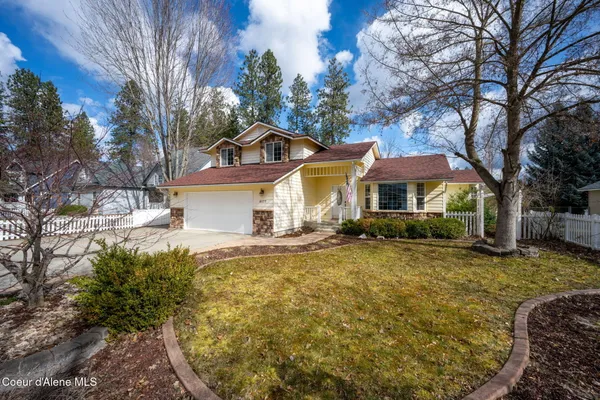 $779,000 | 5177 Shore Cove, Post Falls, ID 83854