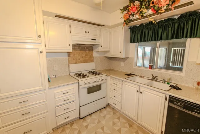 $1,800 | 391 Montclair Drive, Unit 248, Big Bear City, CA 92314