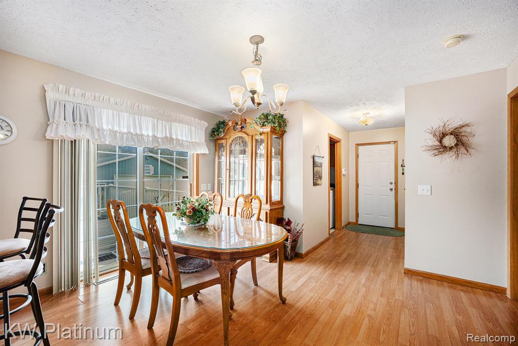 2954 English Road Smiths Creek, MI 48074 - Photo 10 of 35 Gallery Image 10