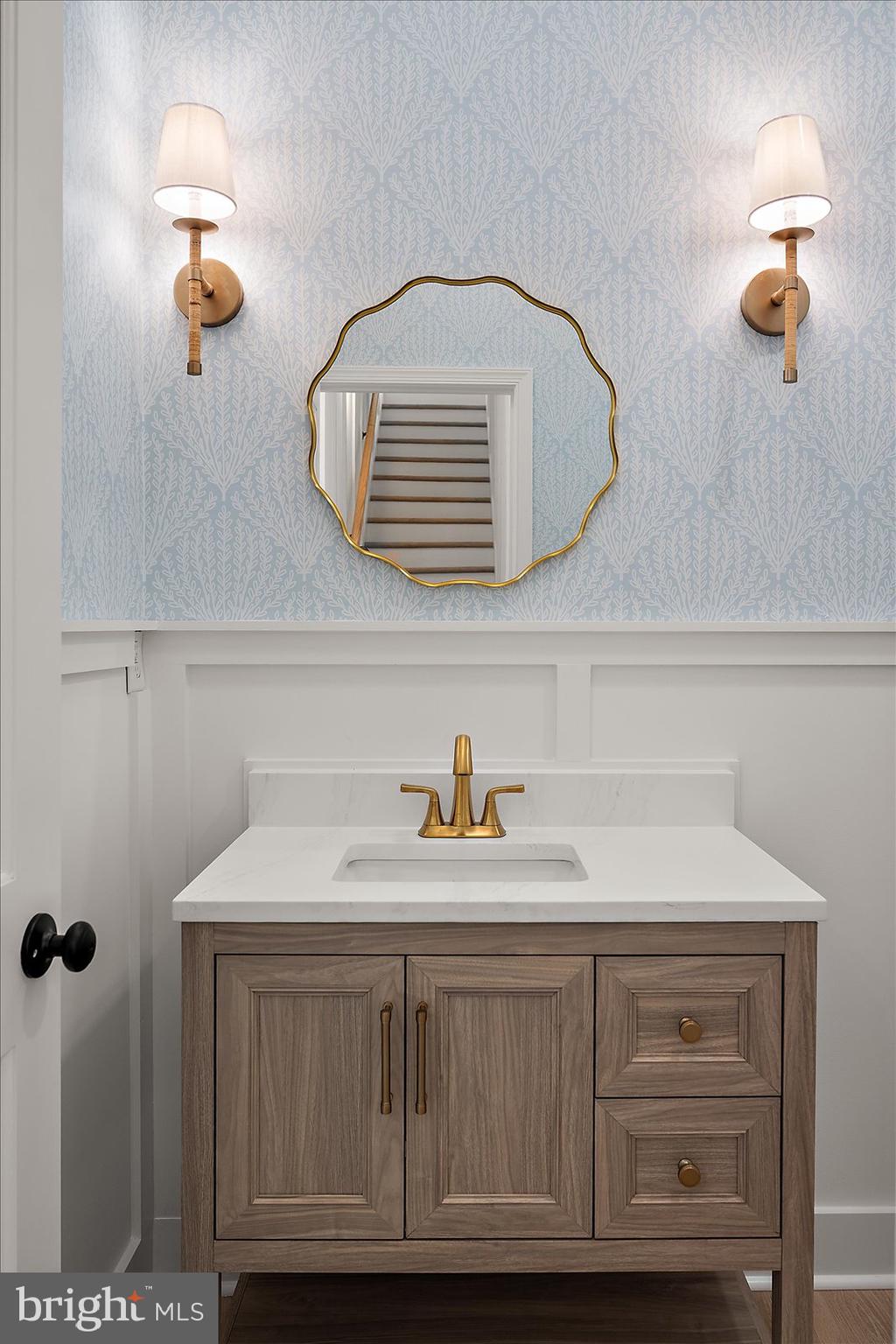 75 King Richard Road Berlin, MD 21811 - Photo 28 of 107 Custom lighting and details throughout