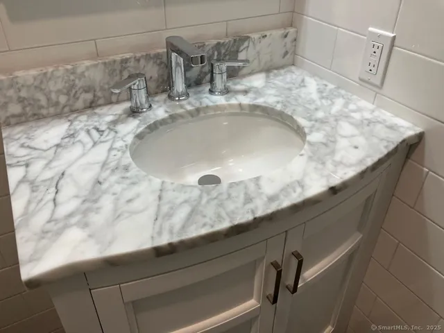 a close view of sink