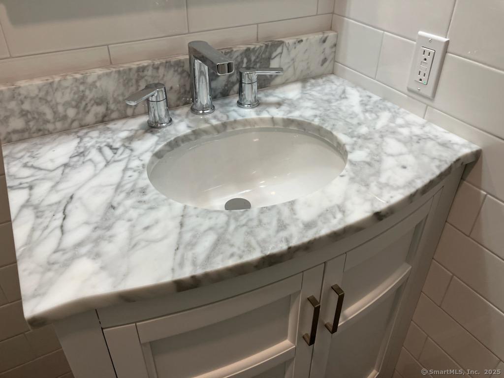 115 Fillow Street, Unit 61 Norwalk, CT 06850 - Photo 7 of 11 a close view of sink