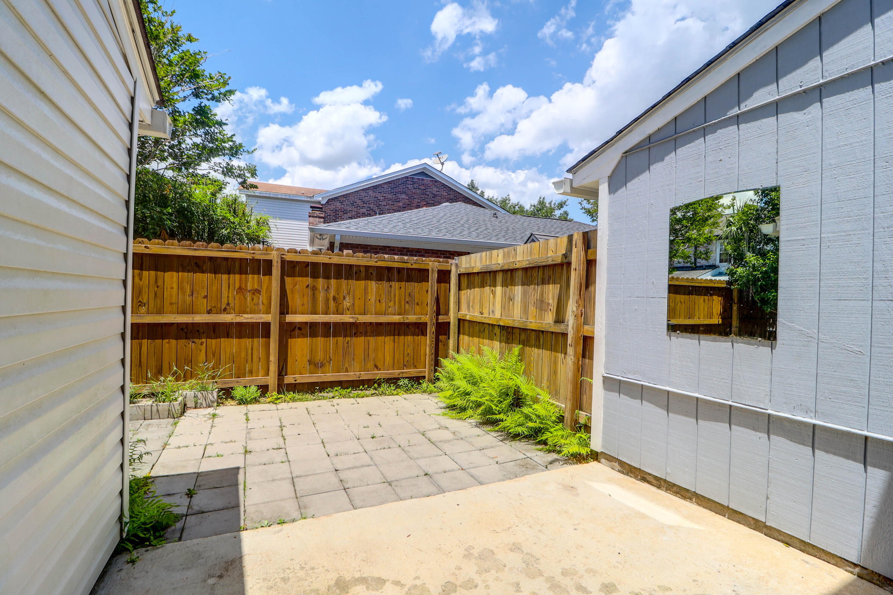 680 Buckhall Court Mount Pleasant, SC 29464 - Photo 39 of 42 680 Buck Hall -Tidalcreekphoto- (34)