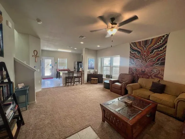$1,950 | 9504 Morning Iris Drive, Manor, TX 78653