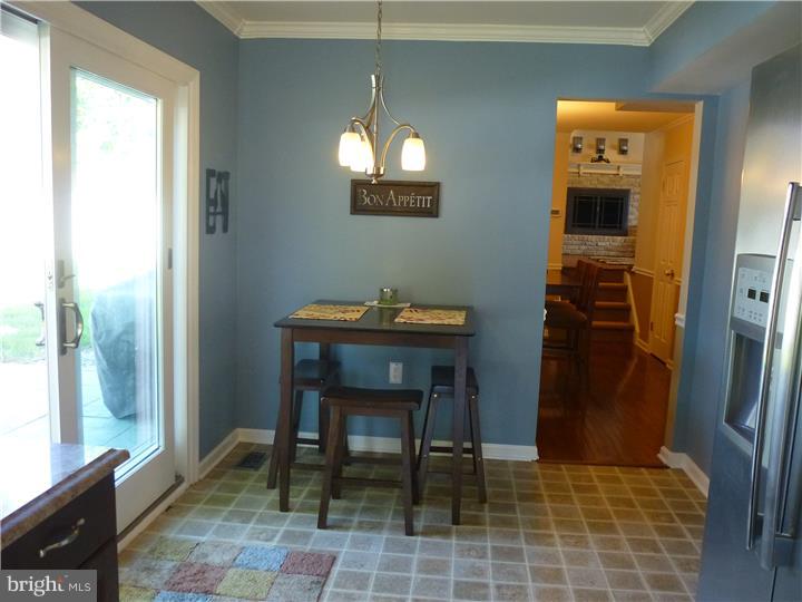 16 Bennington Road Bordentown, NJ 08505 - Photo 12 of 25 Kitchen