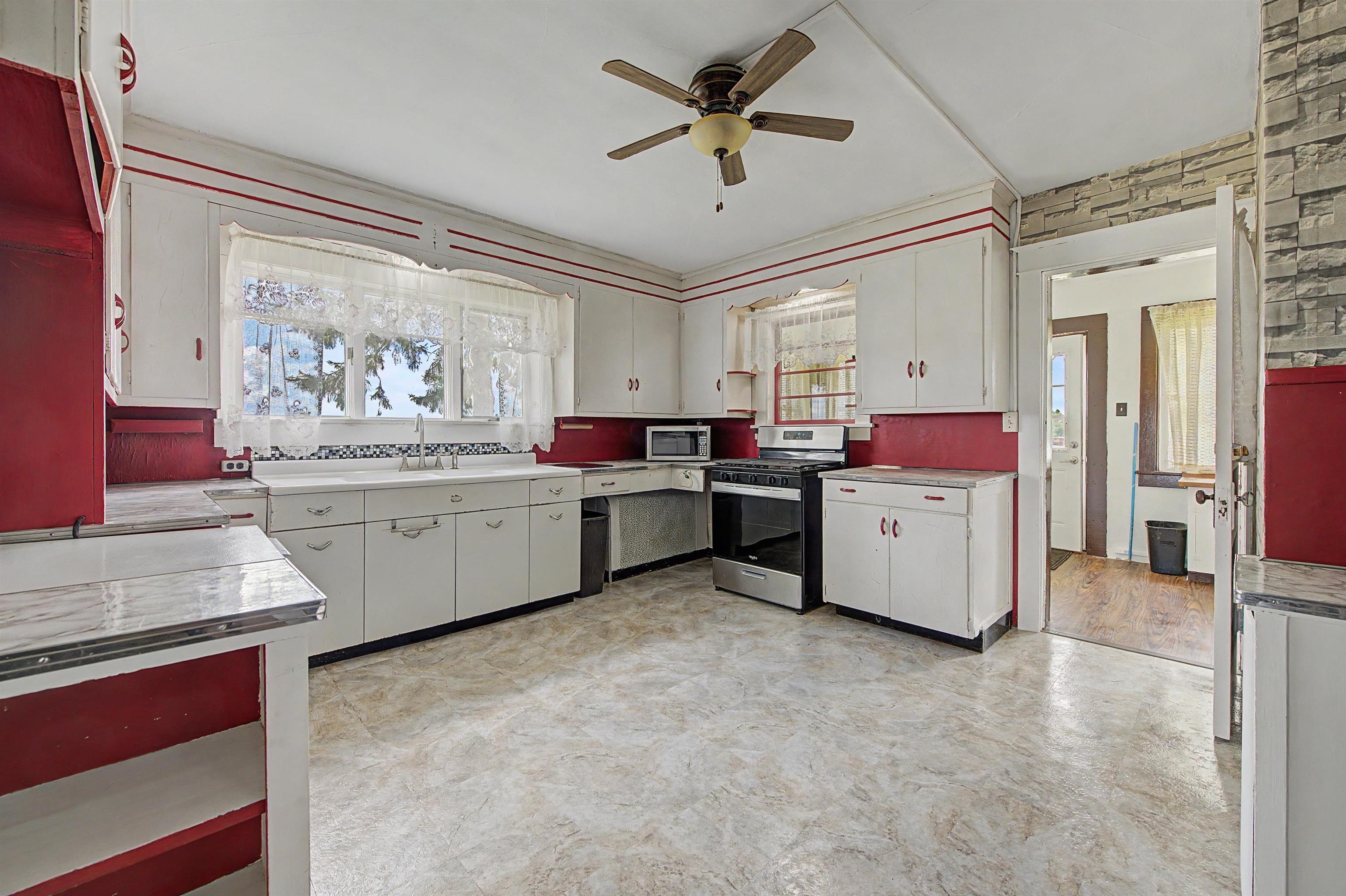 3139 East McConnell Road Dakota, IL 61018 - Photo 20 of 43