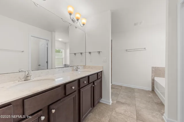 $400,000 | 11597 Paceys Pond Circle, Jacksonville, FL 32222