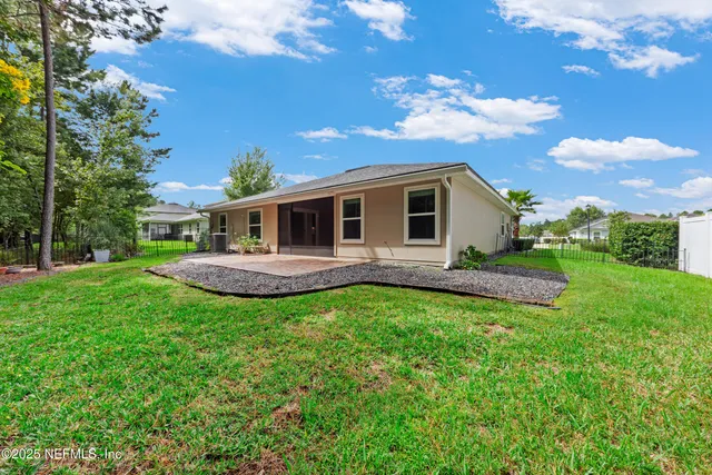 $400,000 | 11597 Paceys Pond Circle, Jacksonville, FL 32222