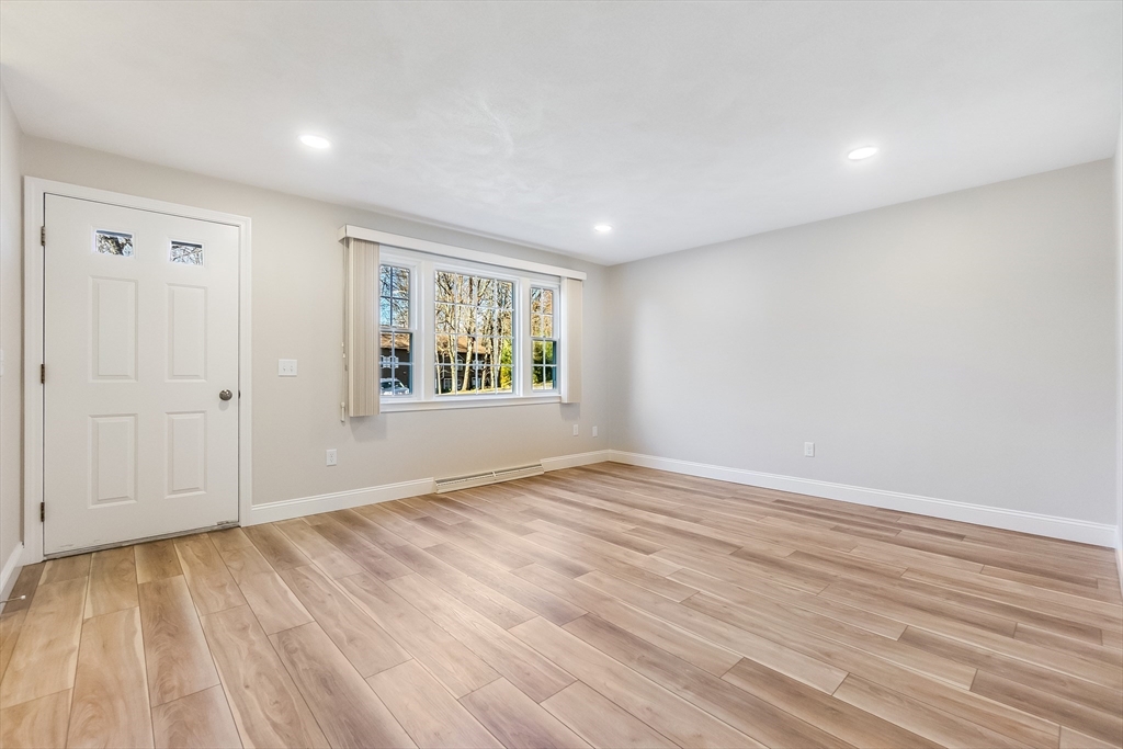 14 Apple Ridge Road, Unit 2 Maynard, MA 01754 - Photo 3 of 30