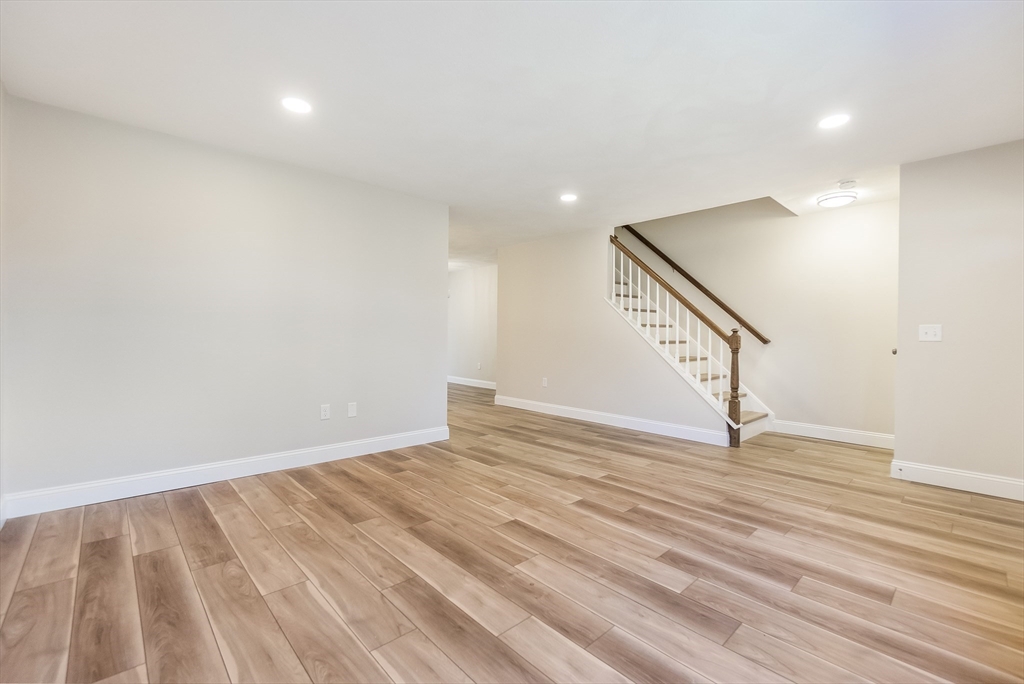 14 Apple Ridge Road, Unit 2 Maynard, MA 01754 - Photo 5 of 30