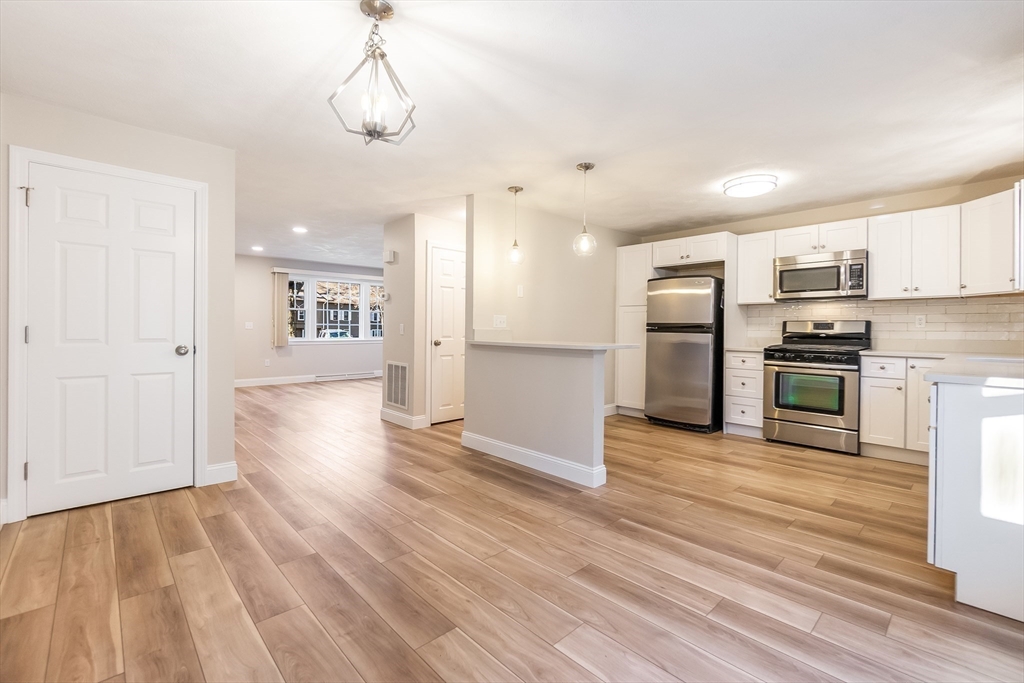 14 Apple Ridge Road, Unit 2 Maynard, MA 01754 - Photo 8 of 30