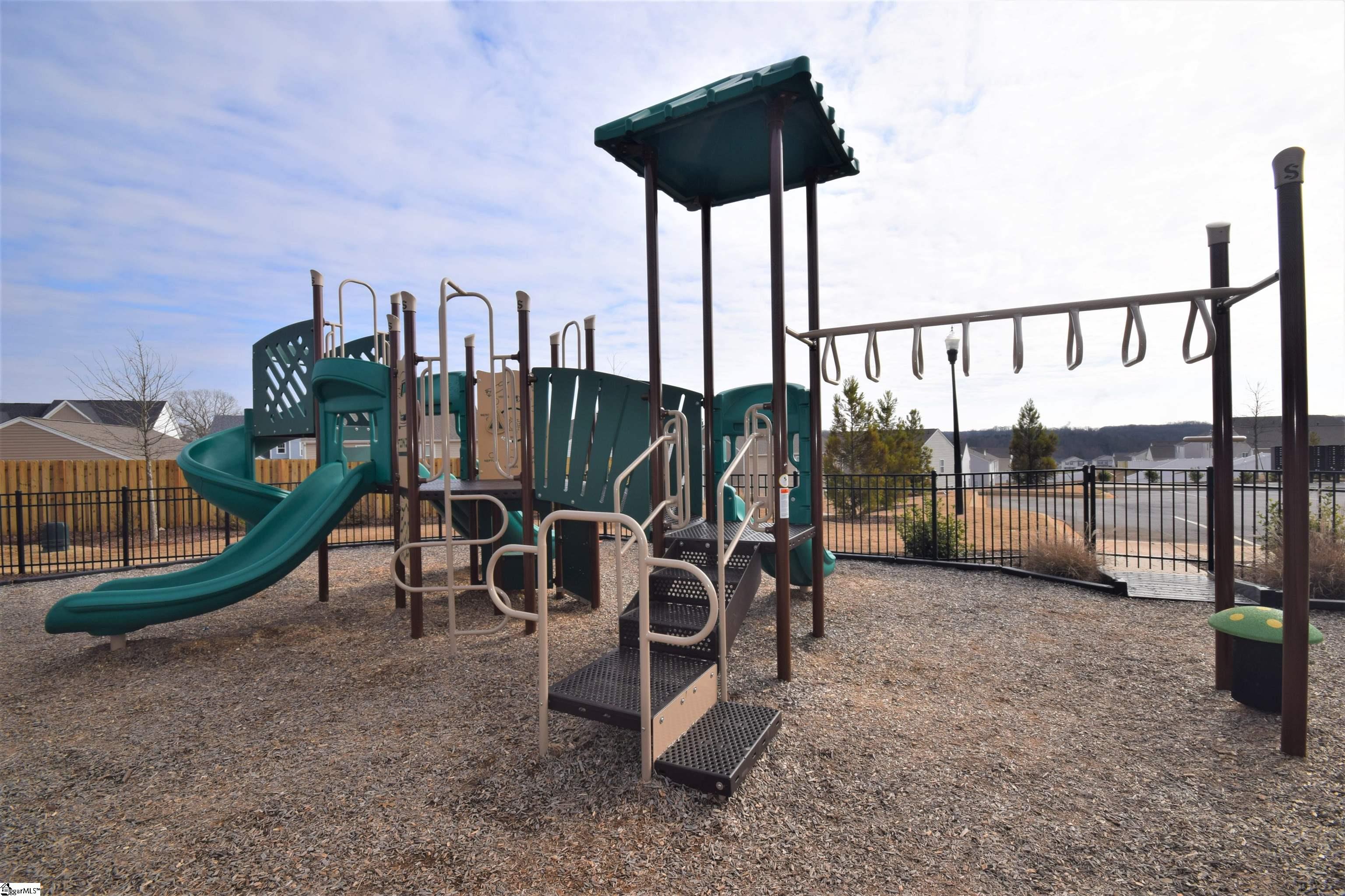 1923 Hunters Run Woodruff, SC 29388 - Photo 13 of 15