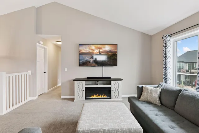 $479,900 | 27671 Oxford Lane, Elko New Market, MN 55020