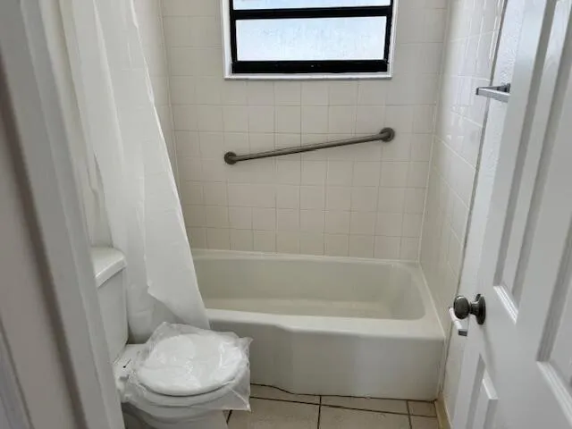 $295,000 | 5707 Briarwood Avenue, Mangonia Park, FL 33407