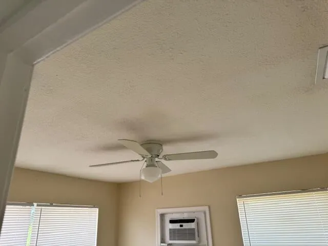 $295,000 | 5707 Briarwood Avenue, Mangonia Park, FL 33407