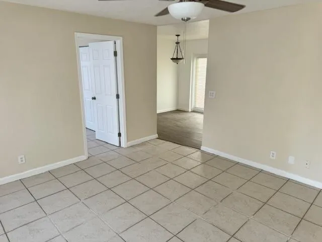$295,000 | 5707 Briarwood Avenue, Mangonia Park, FL 33407