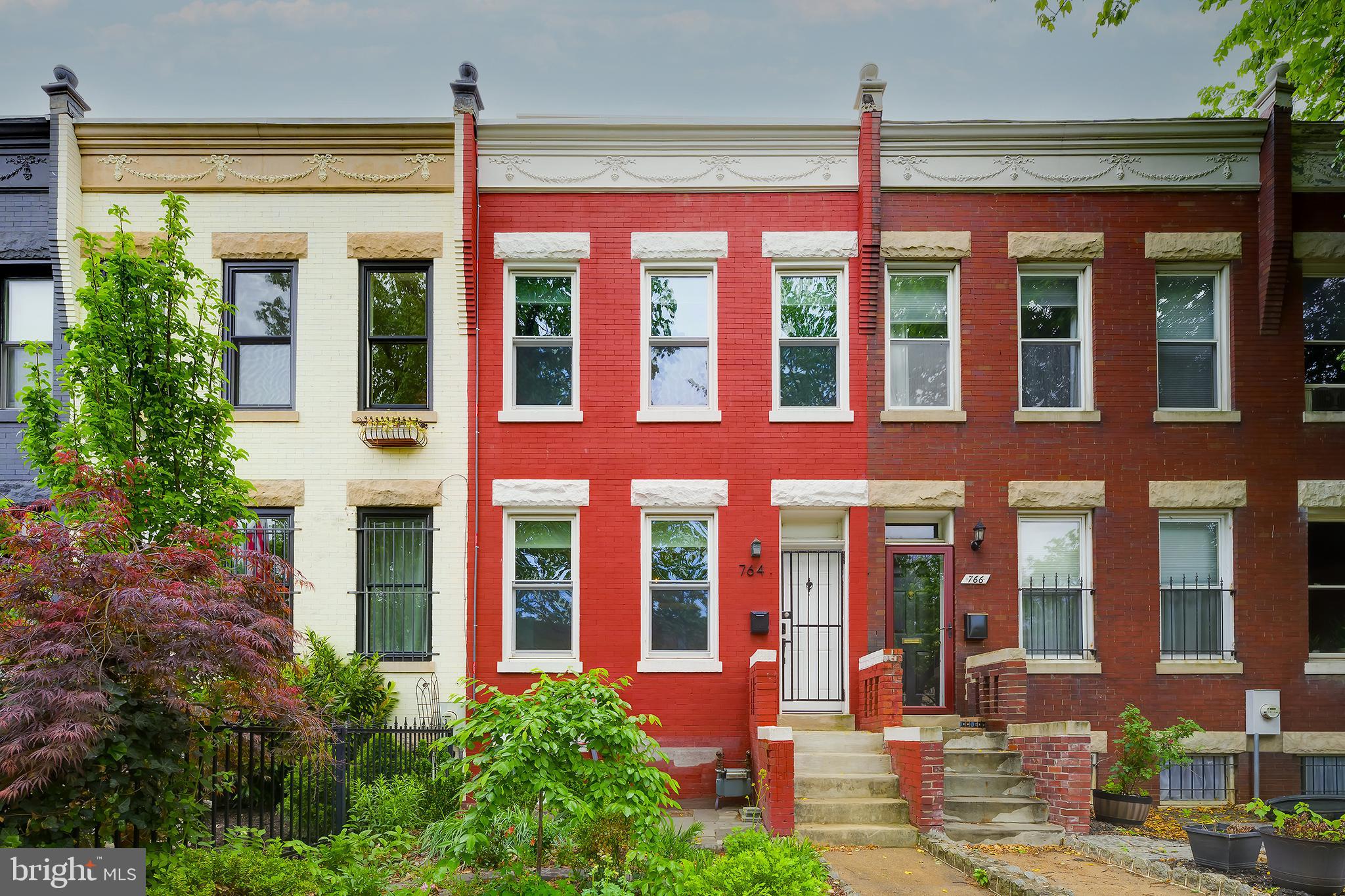 764 13th Street Southeast Washington, DC 20003 - Photo 2 of 43