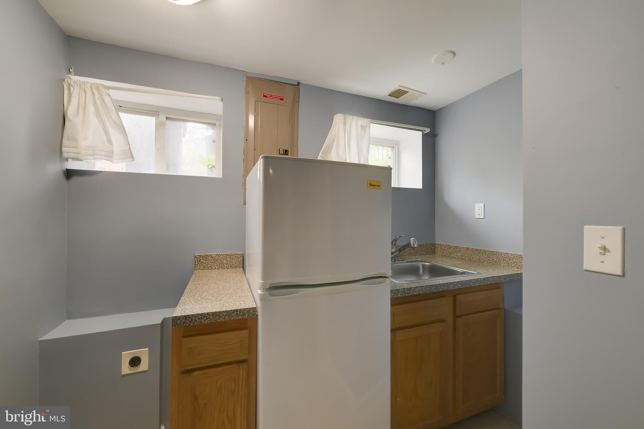 764 13th Street Southeast Washington, DC 20003 - Photo 35 of 43