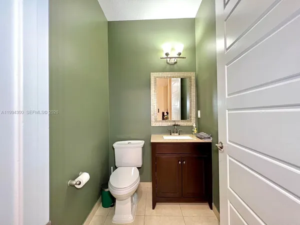 $4,500 | 649 Northeast 191st Street, Miami, FL 33179