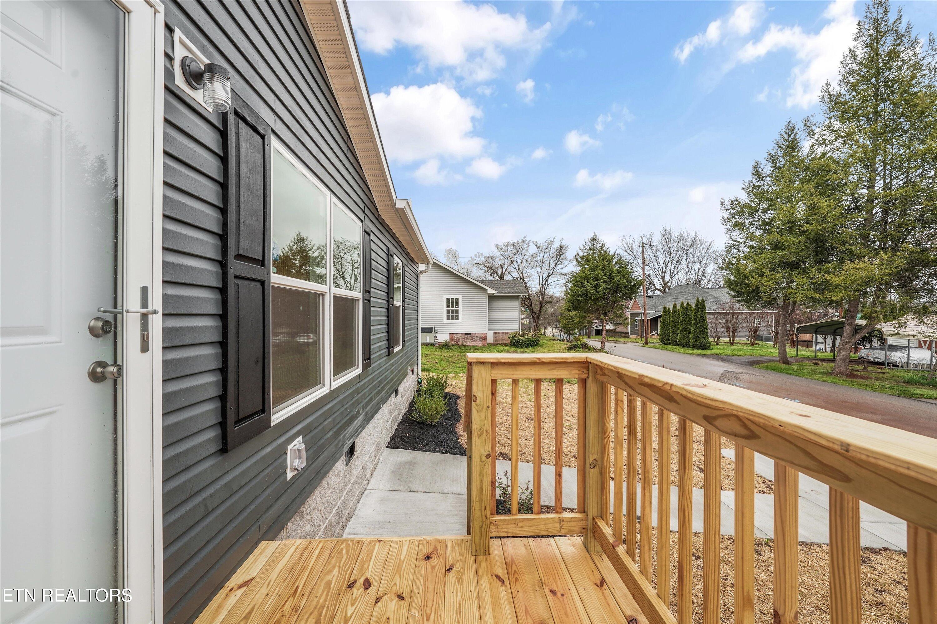 400 Park Street Athens, TN 37303 - Photo 26 of 36 29-400 Park St 25 (1)