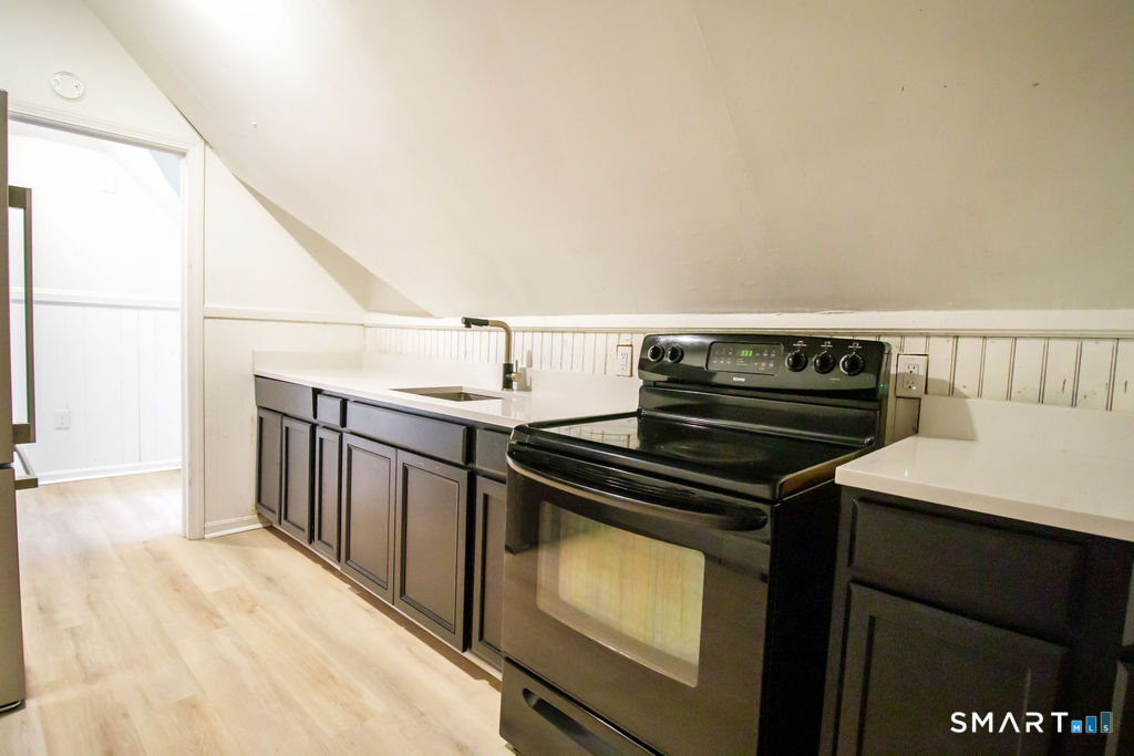 36 High Street Bristol, CT 06010 - Photo 8 of 16
