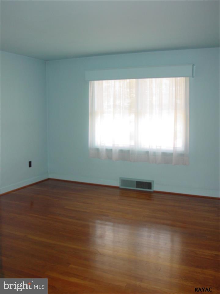 3250 Bull Road York, PA 17315 - Photo 15 of 36 Gallery Image 15