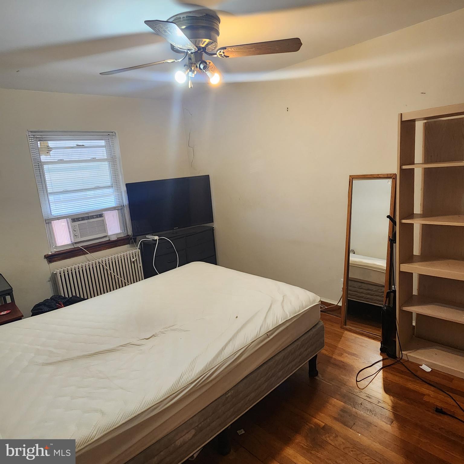 334 19th Street Northeast Washington, DC 20002 - Photo 9 of 30 2ND FL BDRM#2