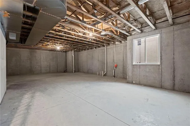 $599,000 | 448 Southwest Brummel Road, Lee's Summit, MO 64081