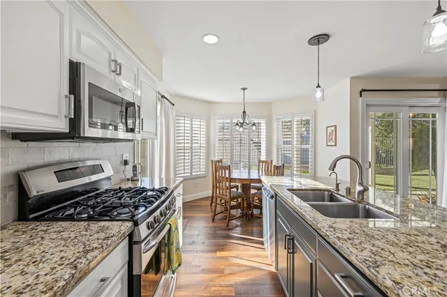 $1,195,000 | 26061 Charonne Court, Valencia, CA 91355