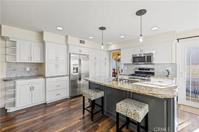 $1,195,000 | 26061 Charonne Court, Valencia, CA 91355