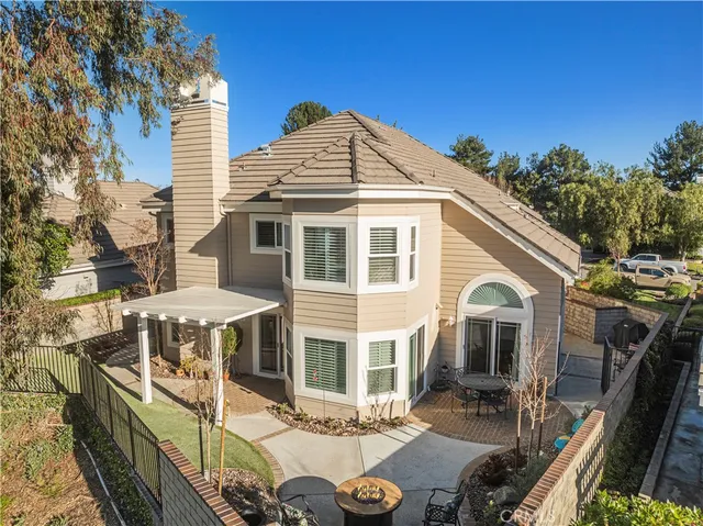 $1,195,000 | 26061 Charonne Court, Valencia, CA 91355