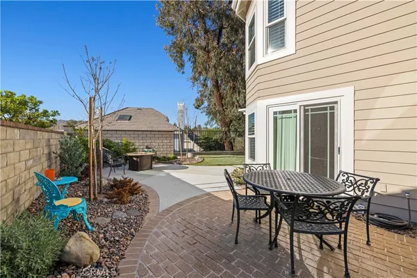 $1,099,999 | 26061 Charonne Court, Valencia, CA 91355