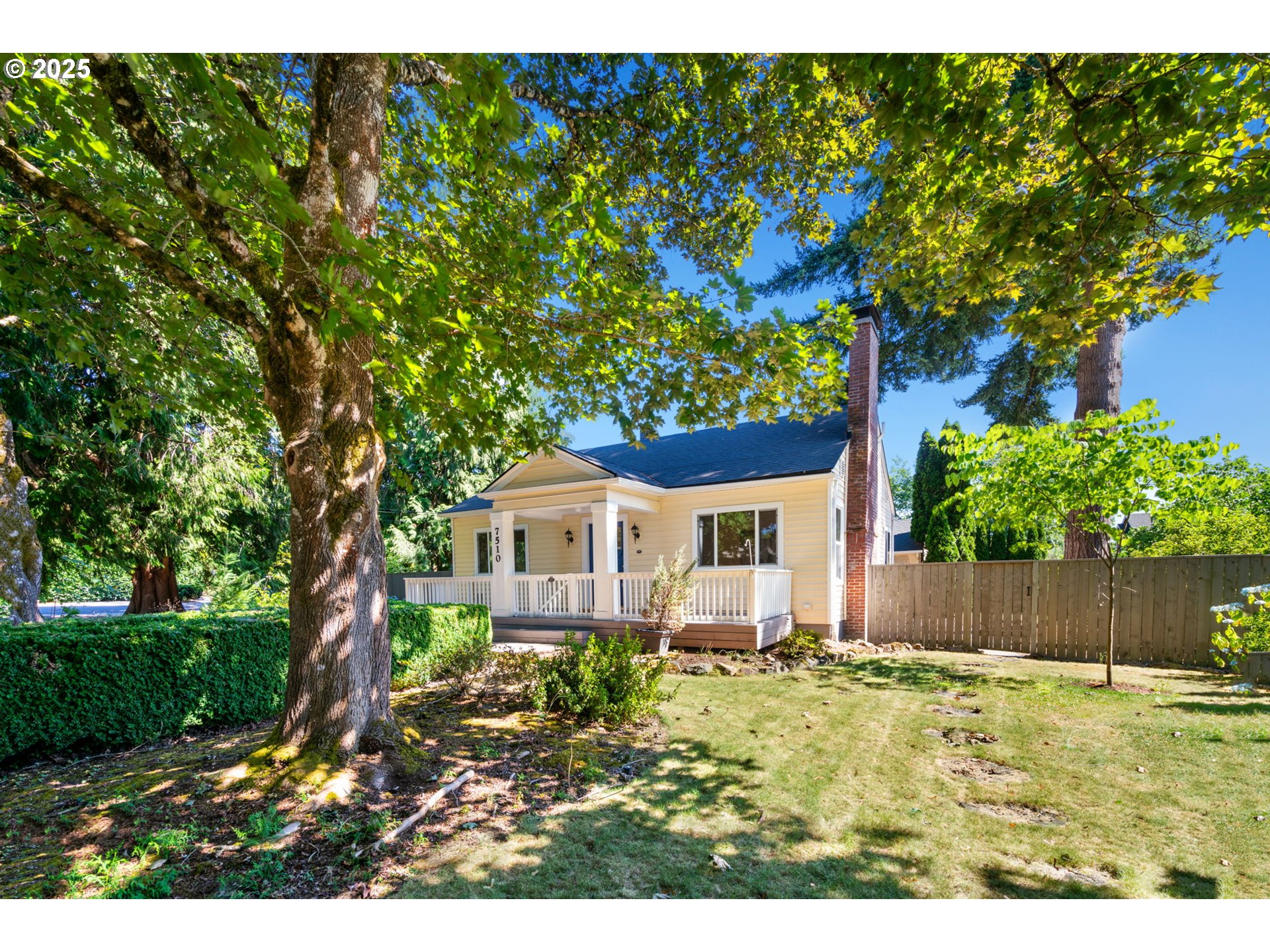 7510 Southwest Mapleleaf Street Portland, OR 97223 - Photo 1 of 48 Gallery Image 1