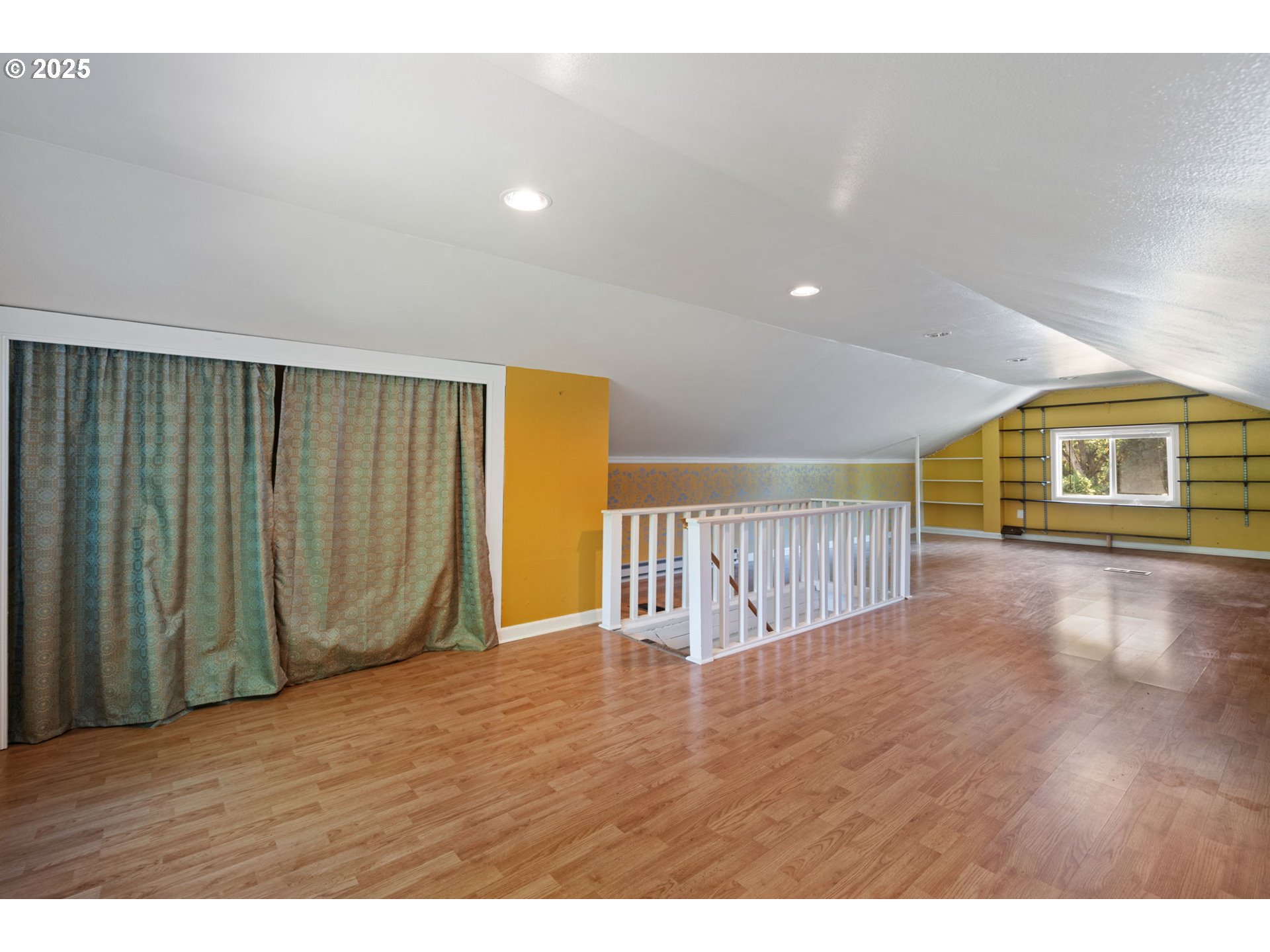 7510 Southwest Mapleleaf Street Portland, OR 97223 - Photo 26 of 48 Gallery Image 26