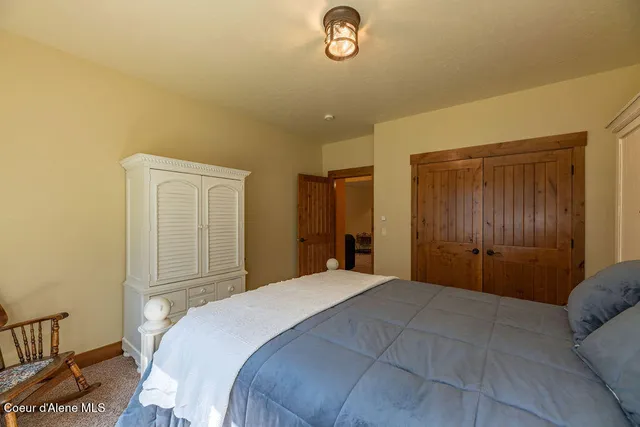 $1,095,000 | 131 Long Drive, Priest Lake, ID 83856