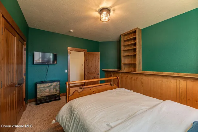 $1,095,000 | 131 Long Drive, Priest Lake, ID 83856