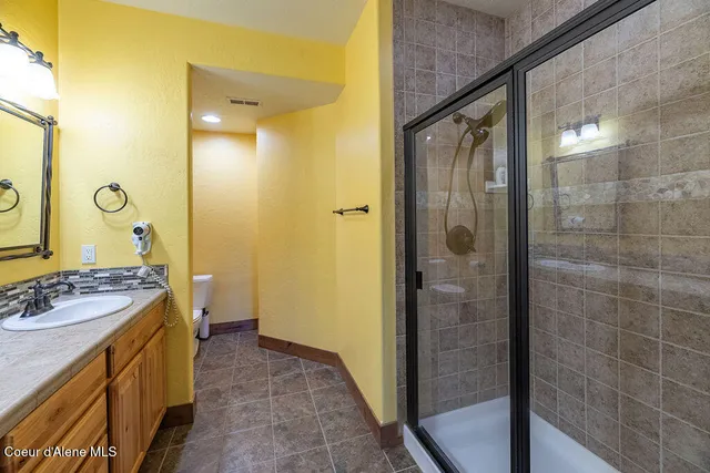 $1,095,000 | 131 Long Drive, Priest Lake, ID 83856