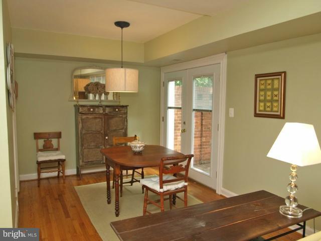 8546 Manchester Road, Unit 18 Silver Spring, MD 20901 - Photo 11 of 20 Dining Room