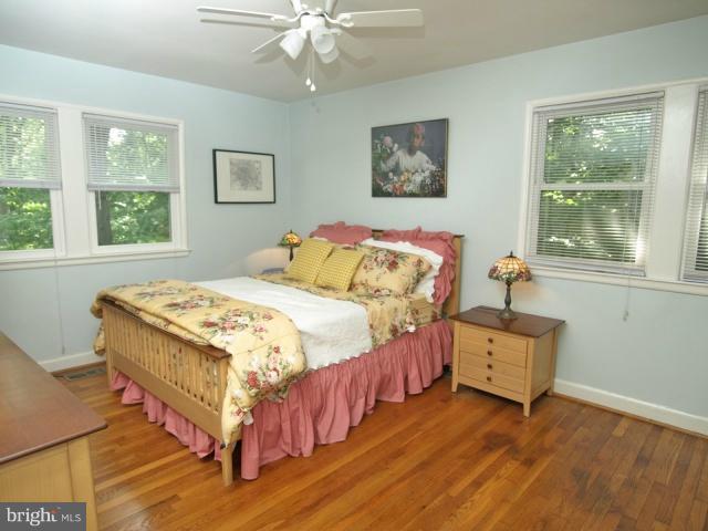 8546 Manchester Road, Unit 18 Silver Spring, MD 20901 - Photo 19 of 20 Bedroom (Master)